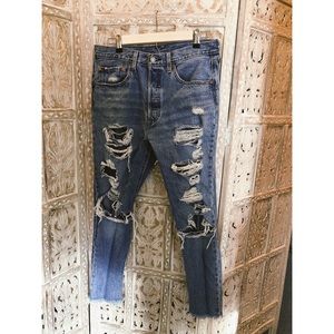 Levi’s 501 Destructed Skinny Jeans